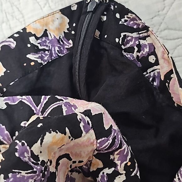 Free People -1912 End of The Island Floral Skirt Black Combo Women's size‎ 4 - Picture 6 of 10